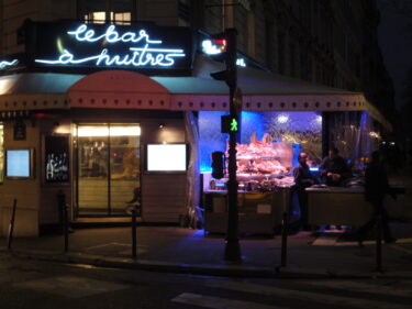 パリ！モンパルナスのバーユイットルは本格シーフードレストラン